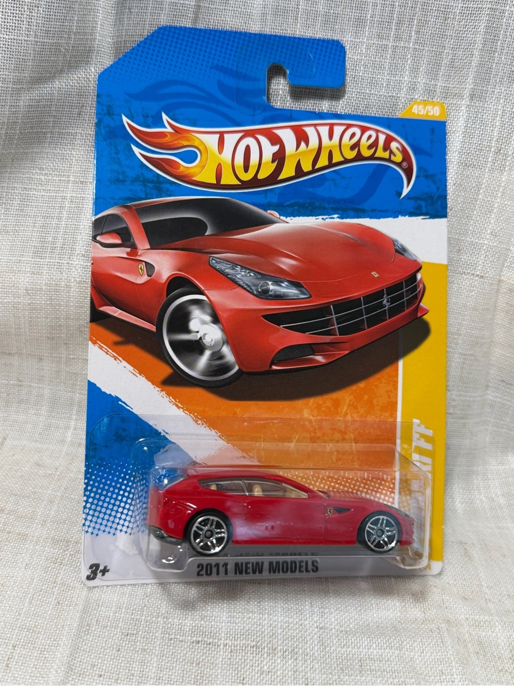 Hot Wheels 2011 New Models Ferrari FF Red 45/50 T9715 First Edition NISP